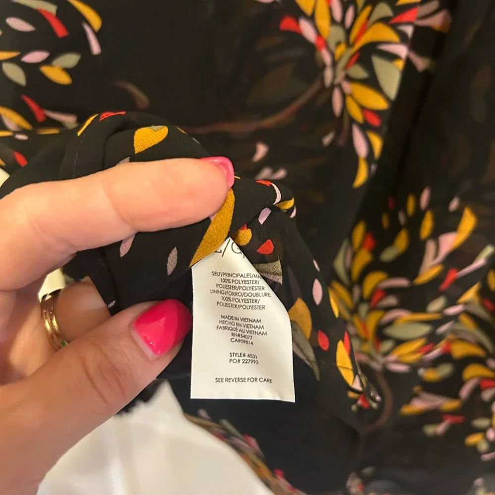 Cabi Fiesta Blouse - Picture 8 of 8